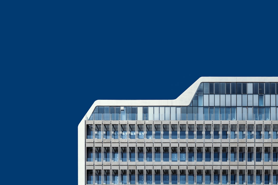 Právní rámec: Jak chrání věřitele?